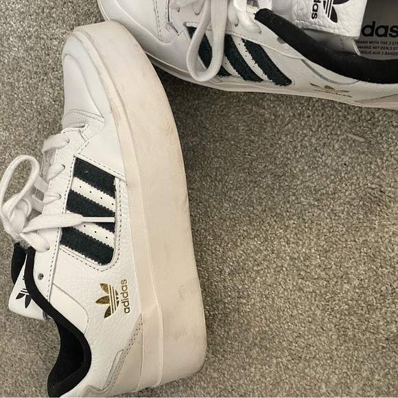 adidas Forum Bonega Platform Sneaker - Picture 9 of 12